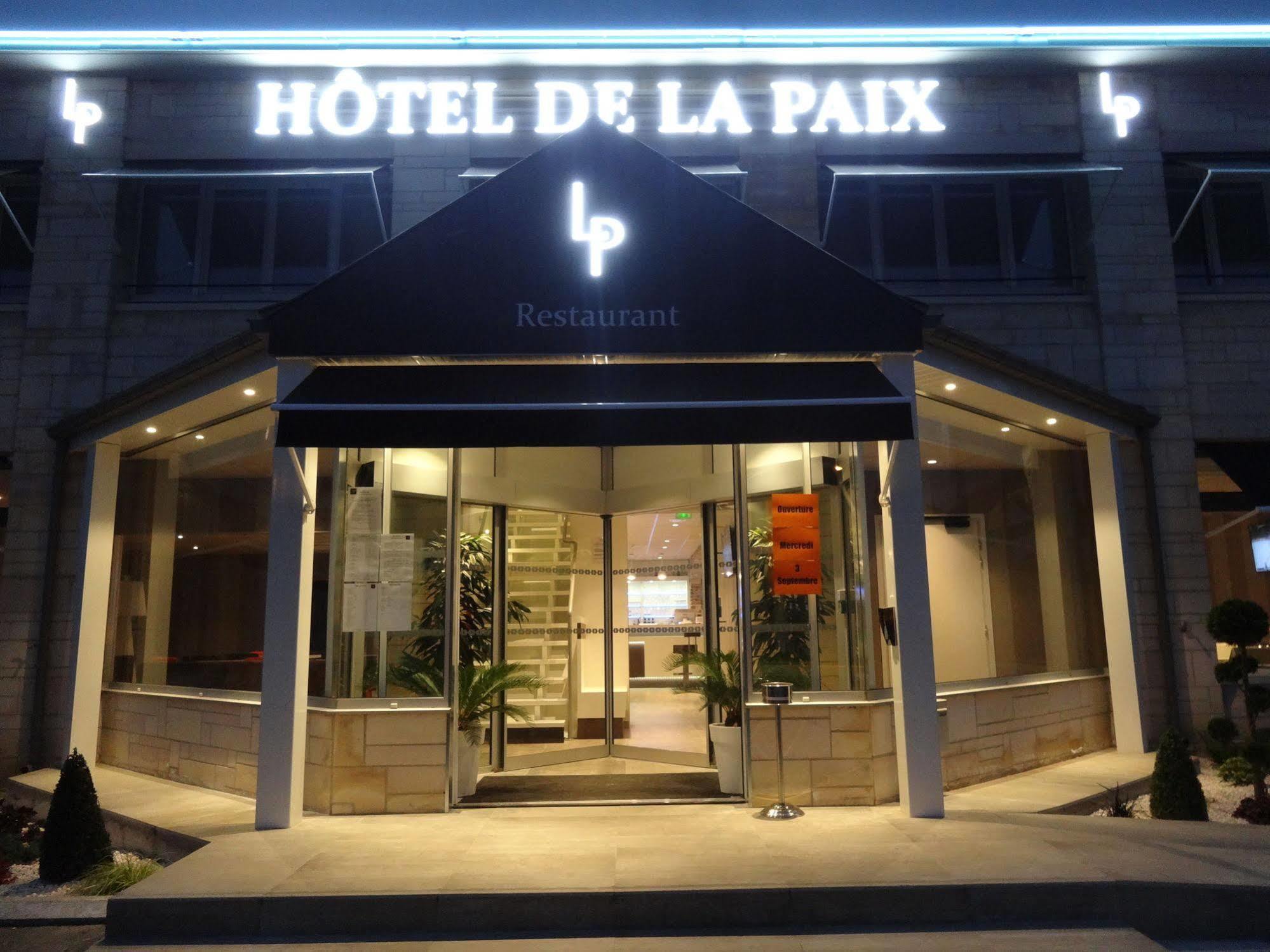 باباوم Hotel De La Paix المظهر الخارجي الصورة